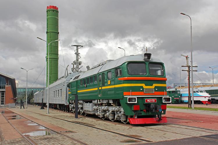 【科普】【扩展】出口与自用兼得——苏联铁道部m62型内燃机车家族